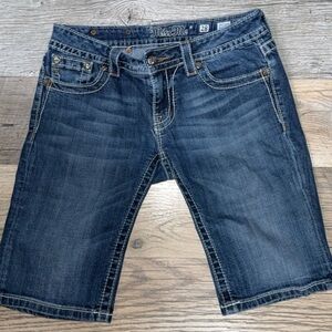 Miss Me Dark Blue Denim Shorts bermudas 28 Y2K wings